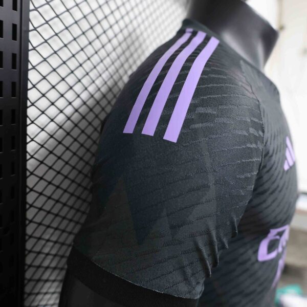 24-25 Real Madrid Special Edition Black  Player Version - Image 4