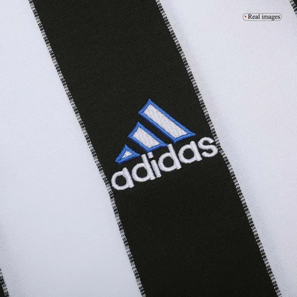2000/01 Newcastle Retro Jersey Home - Image 4