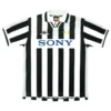 1996-97  Juventus Retro Jersey Home