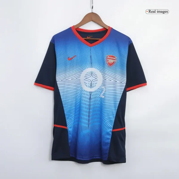 02-04Arsenal Retro Third Away Jersey - Image 3