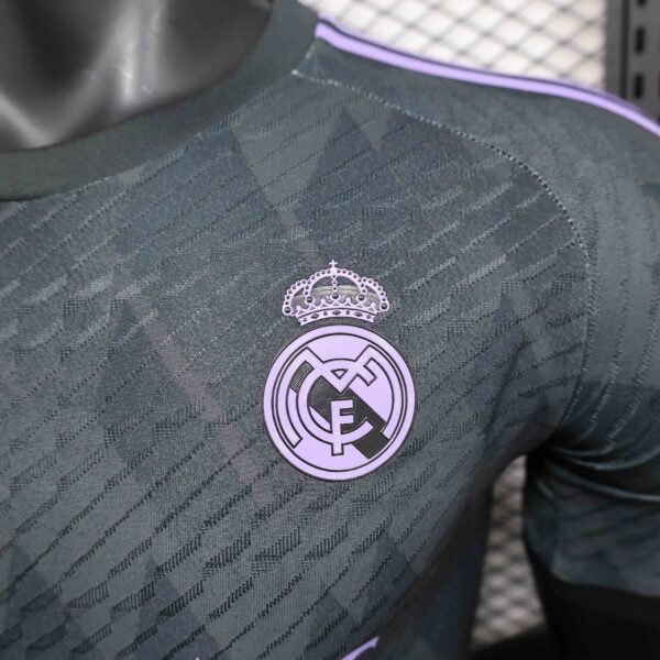 24-25 Real Madrid Special Edition Black  Player Version - Image 6