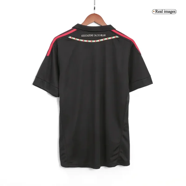2011/12 AC Milan Retro Jersey Third Away - Image 2