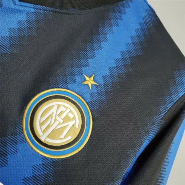 2010/11 Inter Milan Retro Jersey Home - Image 4
